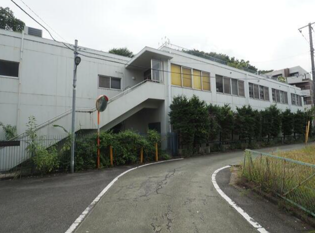 東京都北区赤羽北2丁目｜貸し倉庫(一棟貸し)